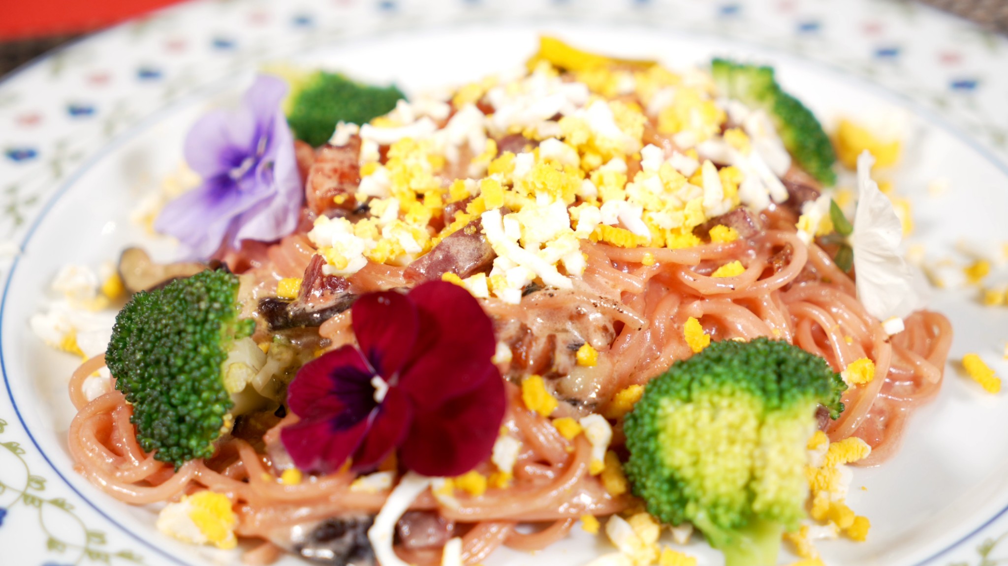 真っ赤なビーツのスパゲッティ